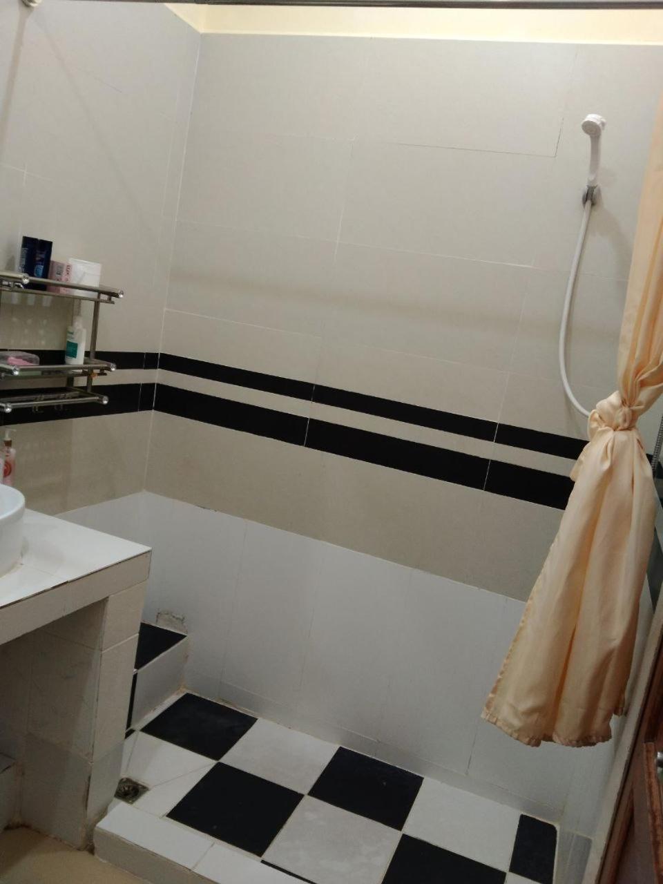 Room 12 - Studio In A Villa 5Mn Walk From The Royal Palace With Swimming Pool Πνομ Πενχ Εξωτερικό φωτογραφία